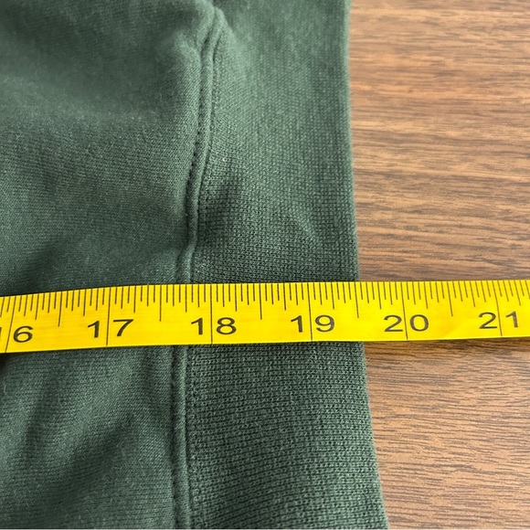 ❤️ Champion x University of Alberta Kids Sweatshirt Green and Yellow Youth S - Picture 9 of 10